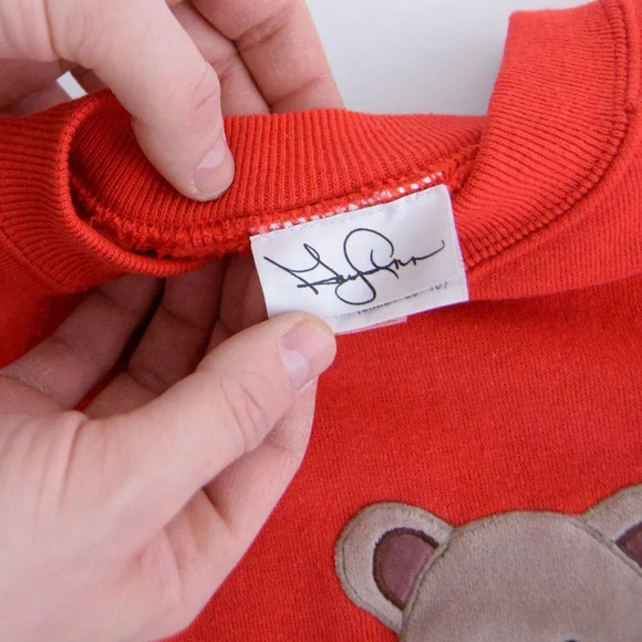 Vintage Bassett-Walker Red Teddy Bear with Bow Crewneck Sweater  M - Picture 12 of 14